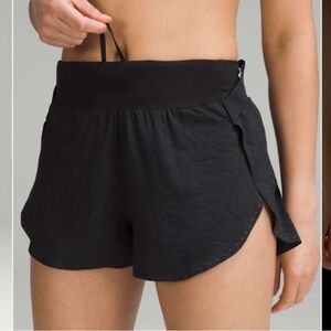 Lululemon Black Embossed Fast N Free Short - Women’s Size 2